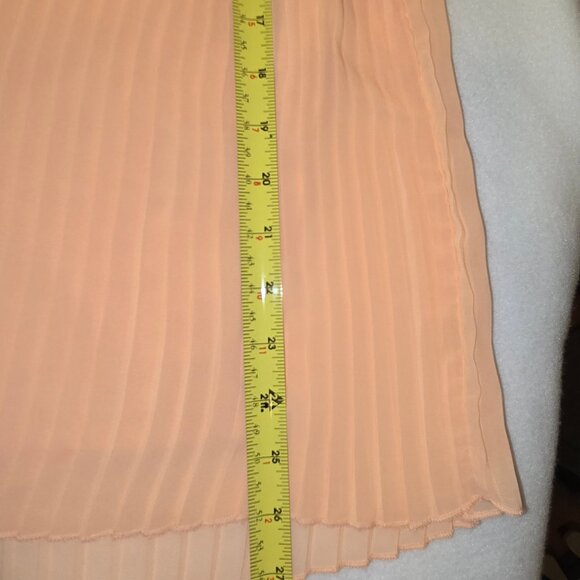 Jessica Simpson Peach Pleated Chiffon Sleeveless Blouse / Tank Size 1X - Picture 5 of 5